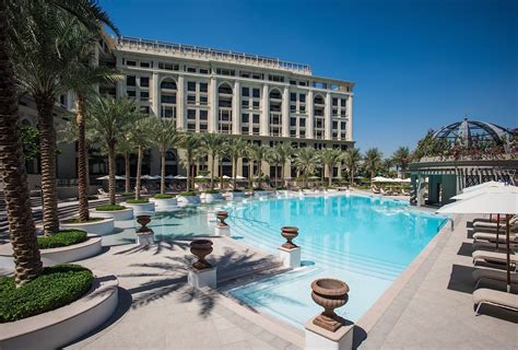 Versace hotel Dubai location